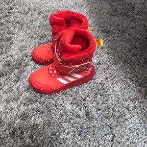 Adidas - Winter Play Minnie Mouse snow boots